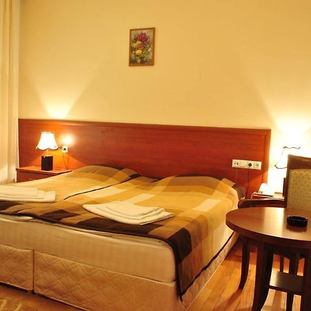 Arpa Hotel Yeghegnadzor Luaran gambar