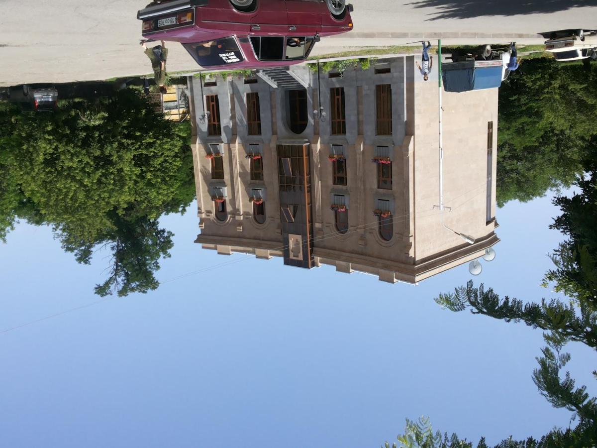 Arpa Hotel Yeghegnadzor Luaran gambar