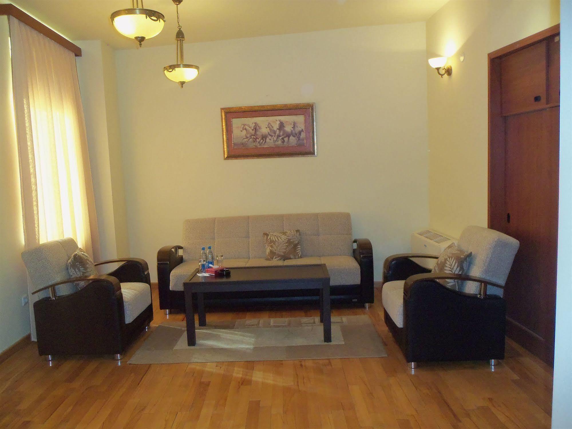 Arpa Hotel Yeghegnadzor Luaran gambar
